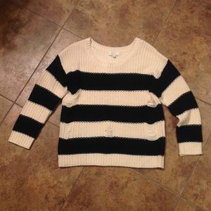 Olive‎ & Oak Sweater. Size L. NWT!